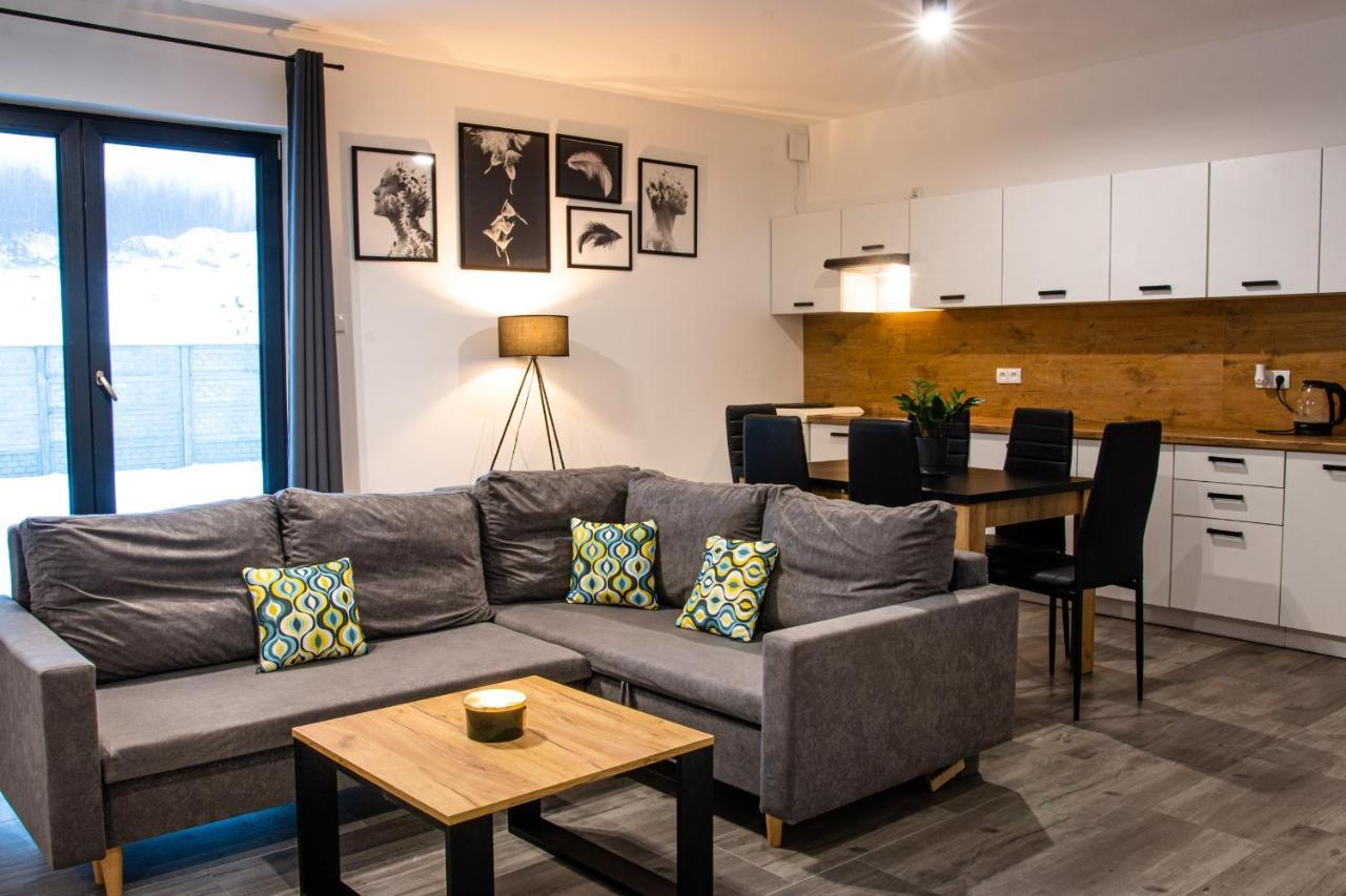 Osada Sluszewo - Apartamenty Restauracja Wydarzenia グニエビノ エクステリア 写真
